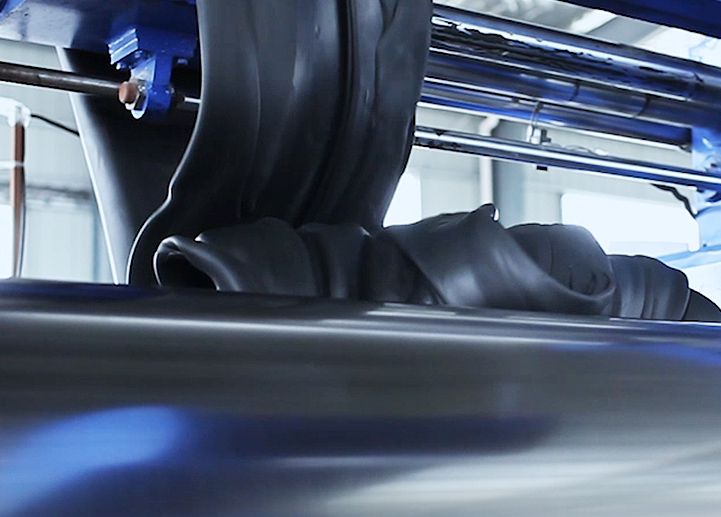 選用橡塑原材 健康環保